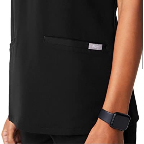 Figs Carma three pocket scrub top - Picture 3 of 6